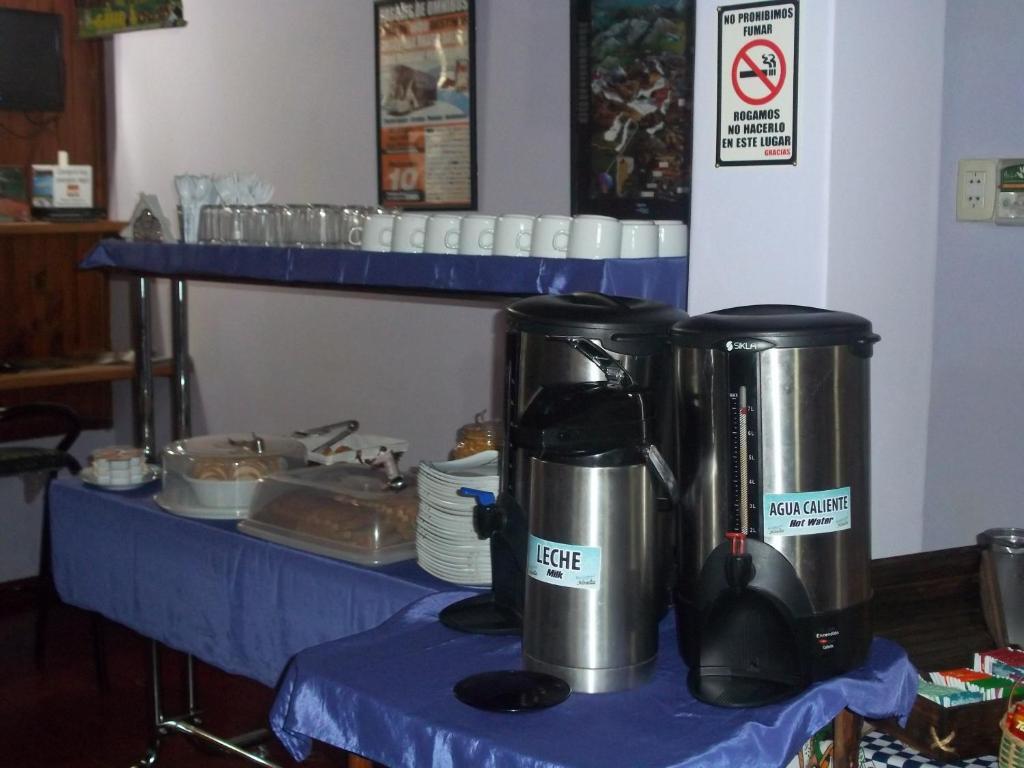 Residencial Noelia Hostel Πουέρτο Ιγκουασού Εξωτερικό φωτογραφία