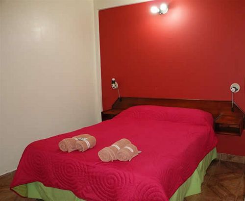 Residencial Noelia Hostel Πουέρτο Ιγκουασού Εξωτερικό φωτογραφία