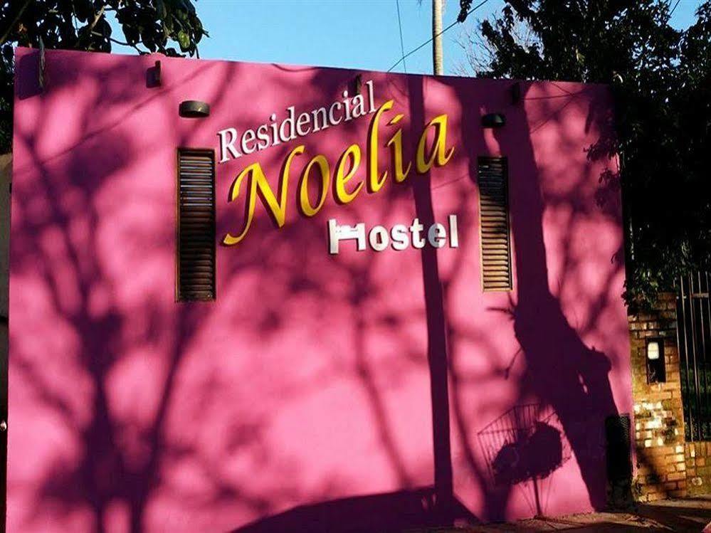 Residencial Noelia Hostel Πουέρτο Ιγκουασού Εξωτερικό φωτογραφία